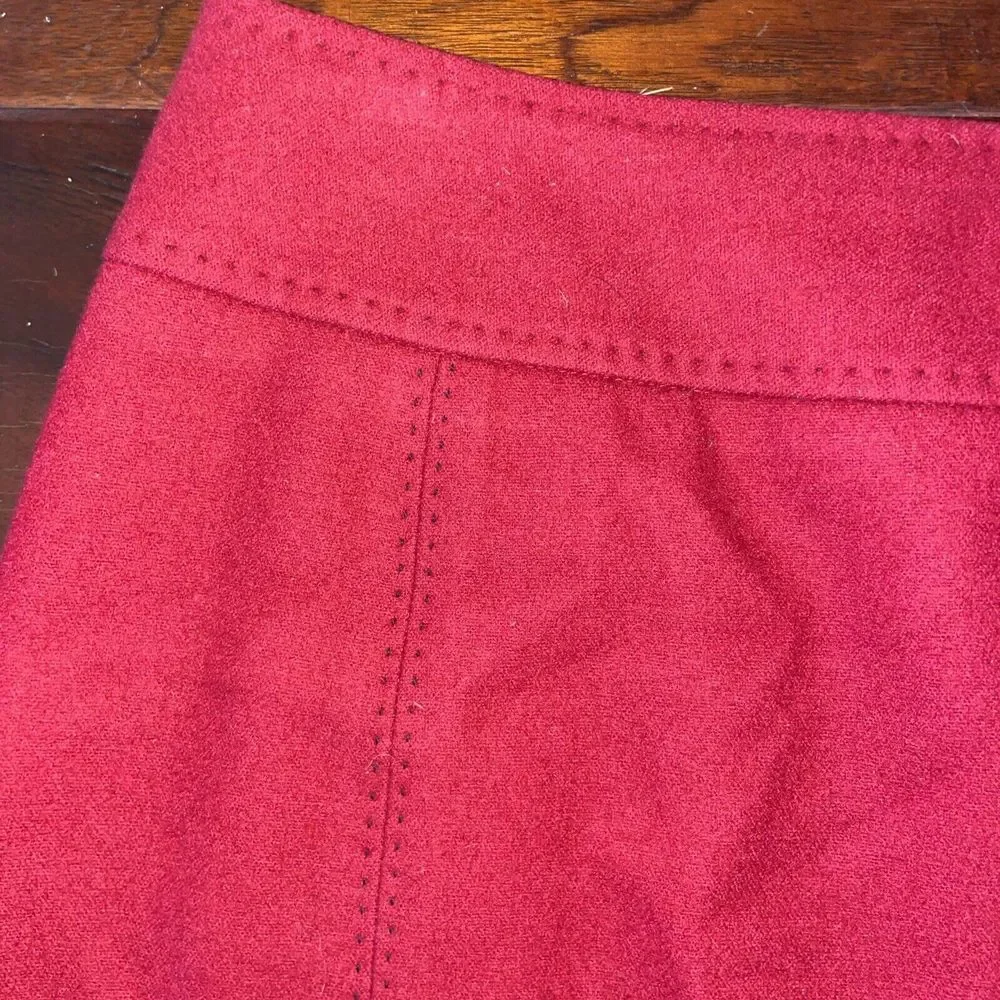 ANN TAYLOR Pencil Skirt Lined Side Zip Wool Blend Perfect For Holidays Size 4 - Picture 2 of 7